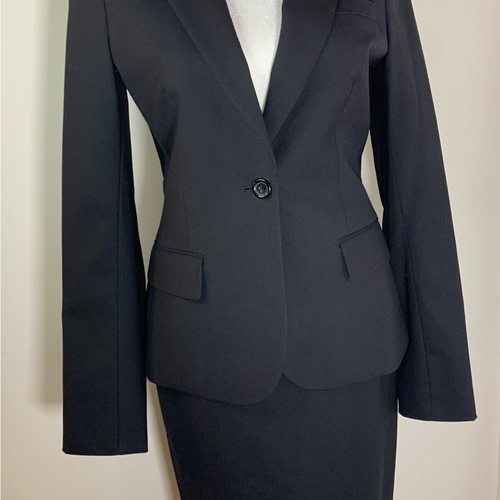 Fitted Black Theory Suit (jacket and skirt) 6 tall